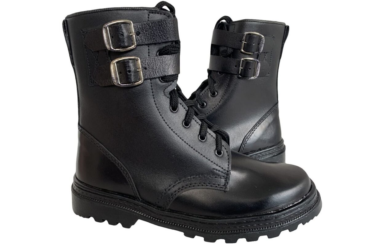 02092020 - Leather Black boots