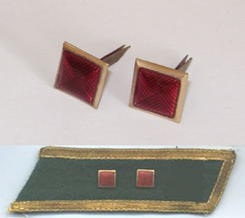 soviet-army-2-red-cubes-for-collar-tabs
