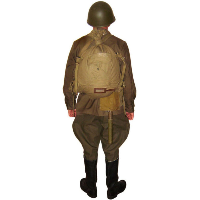 1182023-soviet-uniform-3
