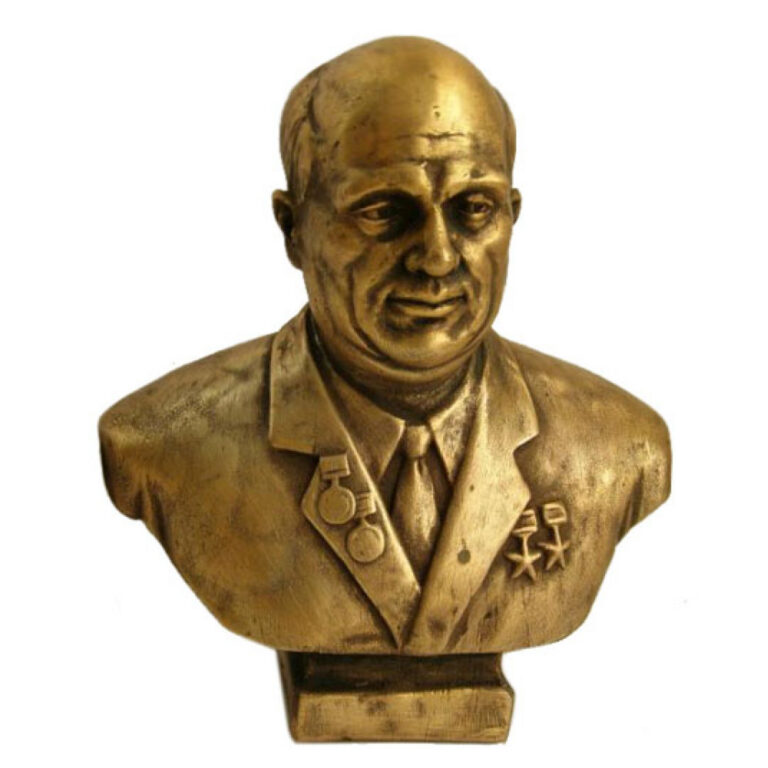 02062025-bust-31
