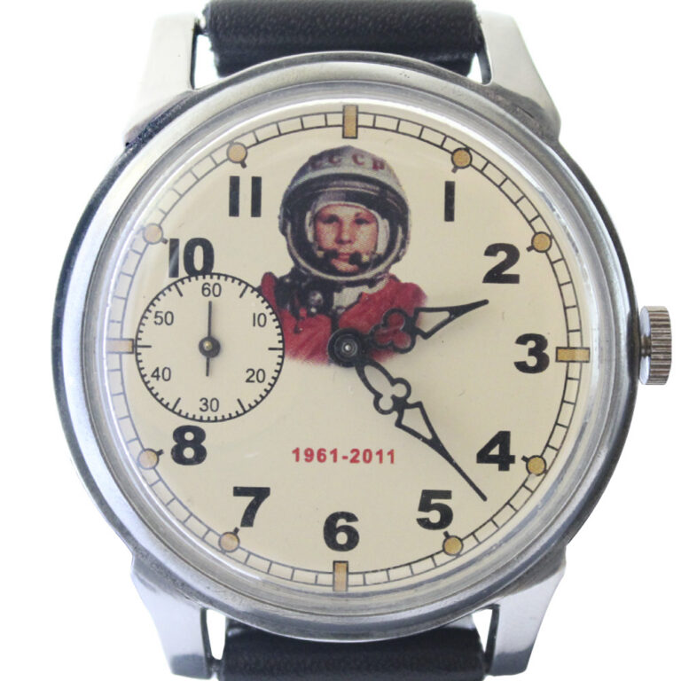 russian-molnija-space-watch-with-yuri-gagarin