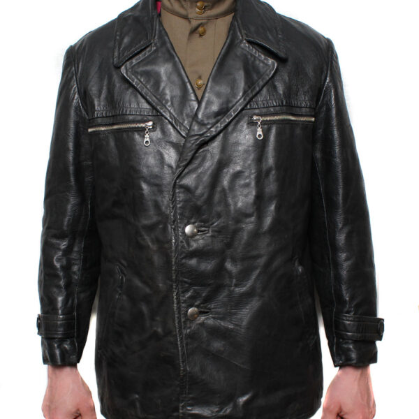 JacketBlackTank1