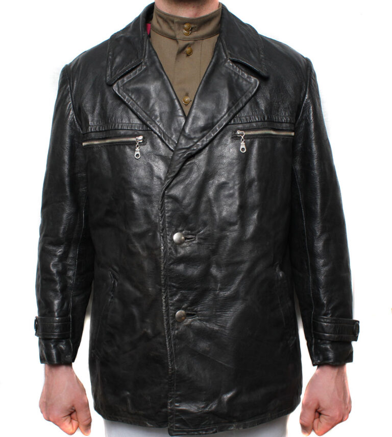 JacketBlackTank1