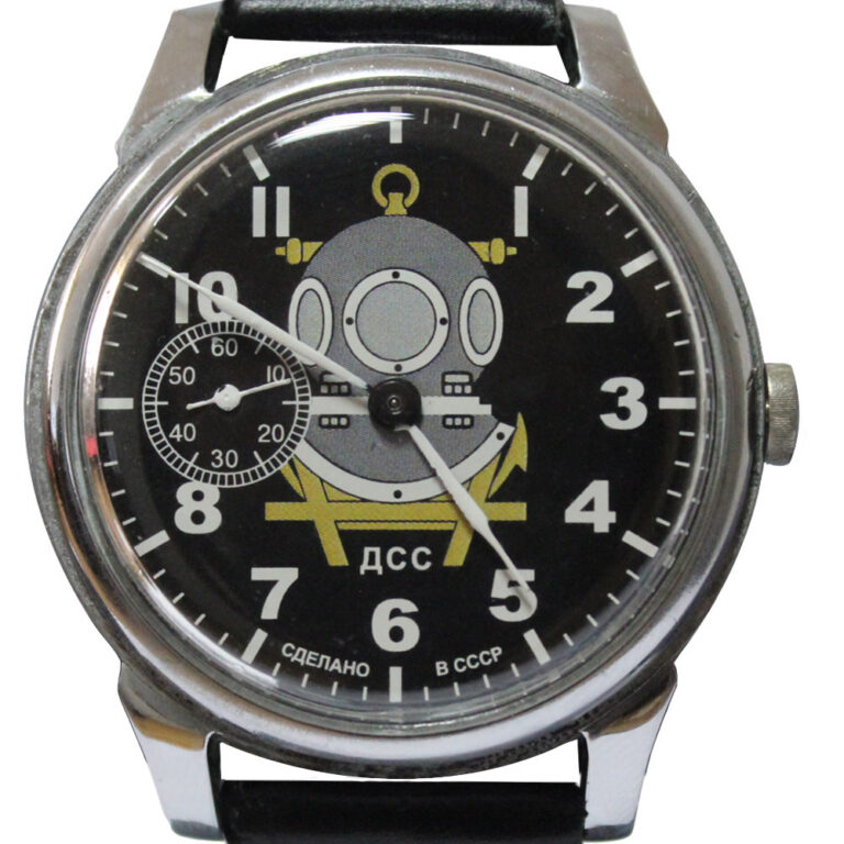 replica-of-the-secret-soviet-navy-divers-wristwatch-dss