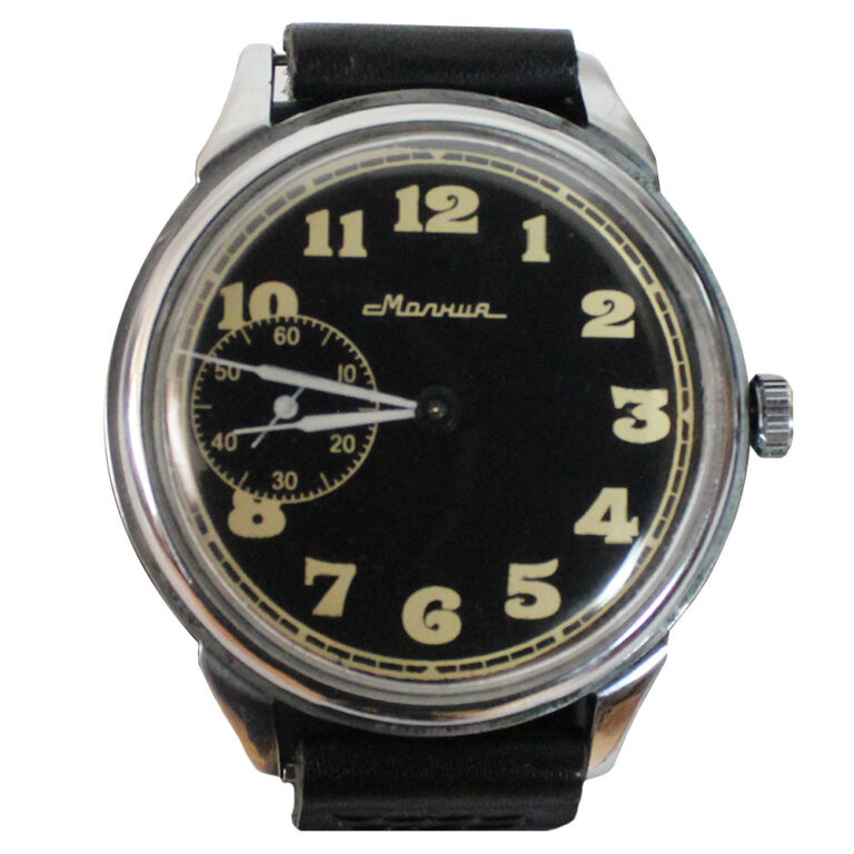 black-dial-soviet-classic-mechanical-wristwatch-molnija