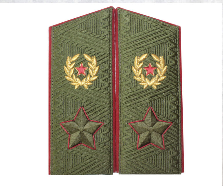 19072018_daily_army_general_to_1991_overcoat_shoulder_board_epaulets