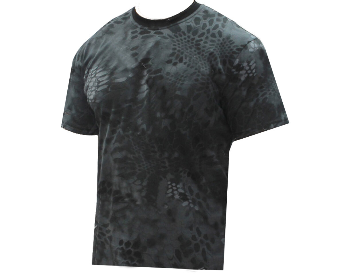 21082018-T-shirt Camo Python Black pattern