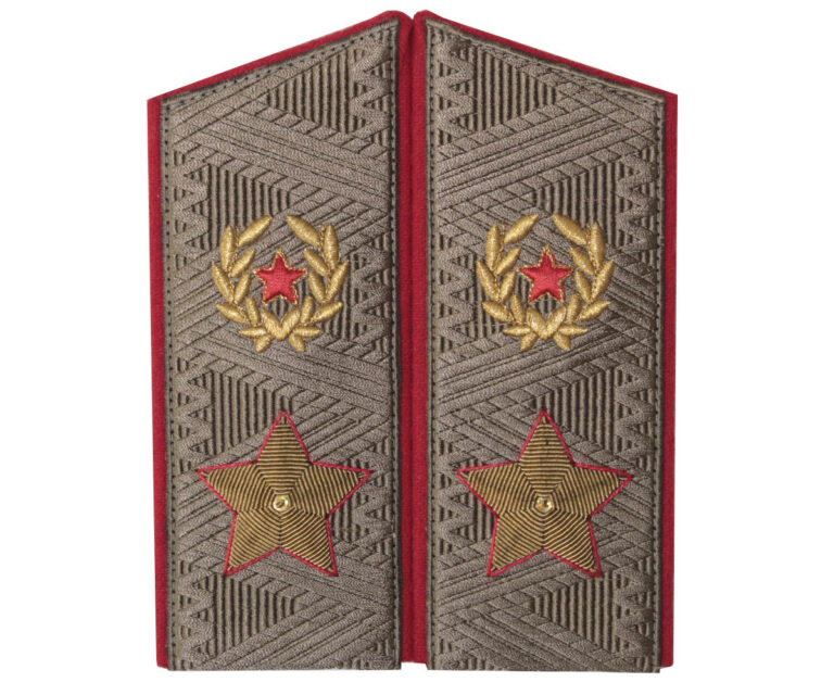06092018_shoulder_board_epaulets_general_army_daily_overcoat