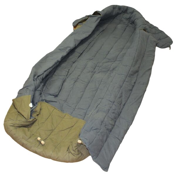 28052019-sleeping bag6