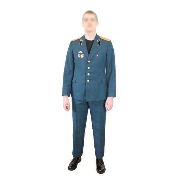 11132023-soviet-suit-2