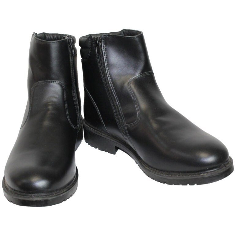 04092020-black_boots2
