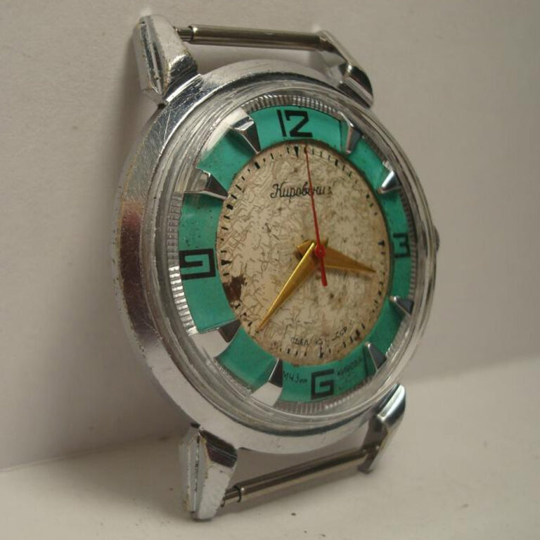 04112020 - Molnija wristwatch 16