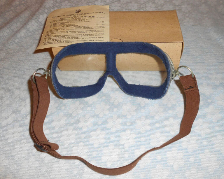 13072019-goggles1